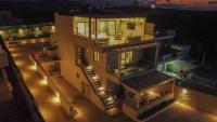 Avelia Luxury Villa with private pool - Ferienwohnung Eliá