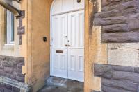 Mariah Flat - 2 Bedroom getaway in Pontypool - B&B