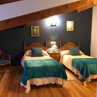 Quadruple Room with Private Bathroom
