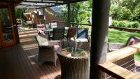 Falls Lodge - a Blue Mountains experience - B&B Wentworth Falls