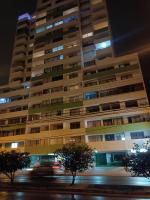 Departamento Central Vista al Mar - B&B