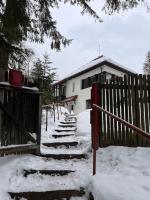 The LODGE, separate apartment in a vila, with floor heating, groundfloor - B&B