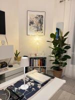 Appartement T2 cosy et lumineux au cœur de Paris12 - Chambres d'hôtes Paris