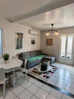 F1 200 metre de la GARE - Ferienwohnung