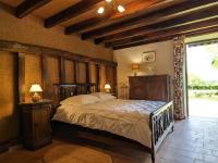 Maison de campagne avec jardin et parking près de Neuvy-Saint-Sépulchre - Chambres d'hôtes Neuvy-Saint-Sépulchre