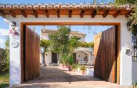 Casa rural Buenos Días con piscina, barbaco y chimenea - B&B