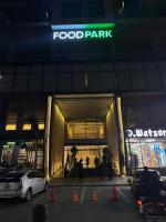 SkyPark One Penthouse - Islamabad - Ferienwohnung