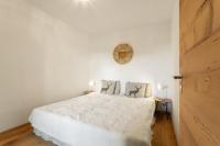 Apartment mit Balkon