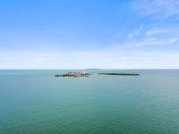 Marina Luxury Rooms #1 - Bed and Breakfast Fajardo