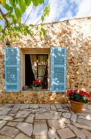 YourHouse Sa Estada villa - B&B