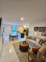 Increible nuevo depa por andares 310A - B&B