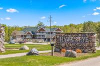 Unique, Personalized open living condo, Golf, SKi, near Shanty Creek, WIFI - Ferienwohnung Bellaire