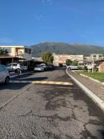 Casa 3 habitaciones, 3 camas, jardín - B&B Quito