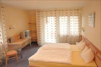 Gasthaus Grüner Baum - Bed and Breakfast Werbach