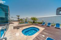 bnbmehomes - Gold Crest Views 2 - Ferienwohnung Dubai