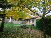 Casa Rurales Cimera y Brincalobitos - B&B Hoyos del Espino