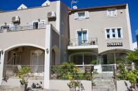 Notos Luxury Studios - Chambres d’hôtes