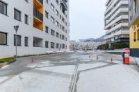 Mountain Whisper Apartment - Quiet Stay with Free Parking - B&B Braşov