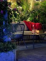 Cosy, private guest house with pool and private parking - B&B Rockingham