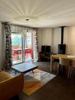 Appartement calme avec balcon - B&B