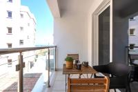Harbor 101 Stylish 1BR Apartment in Larnaca - B&B