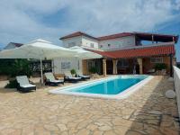 Villa Leonie - Ferienwohnung Debeljak