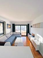 Apartamento en la Escala con piscina y parking - Chambres d’hôtes