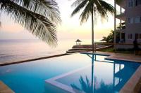 Whispering View - Oceanfront Condo in Ocho Rios - B&B
