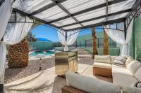 Heated Pool with Cabana & Game-Room 15 Min to Strip - B&B