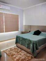 Quarto com ar e banheiro estacionamento e Wi-Fi - B&B