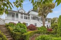 Luxury Villa on Napier Hill - B&B