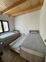 Vamas Villa - B&B Dobroselica