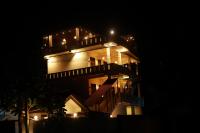 Deluxe Double Room with Side Sea View