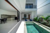 Rumah Stabia- 2BR in Canngu with Ping Pong Table and Pool - Bed and Breakfast Canggu