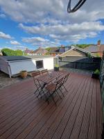 A warm welcome from Wales 1 Mile from the ICC - B&B Newport