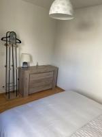 Bel appartement proche gare - WiFi - parking - Ferienwohnung