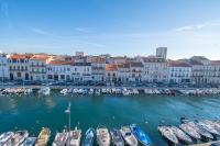 L'Appartement vue quai - proche de la gare & des halles de Sète - 3ème étage sans ascenseur - B&B Sète