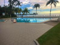Mila Seaview Regency Tanjung Tuan - Bed and Breakfast Port Dickson