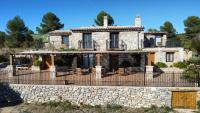 La Cueva de Miravet - villa de lujo en la cima de la montaña con vistas al mar - B&B Cabanes