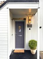 Weavers Rest - New Boutique Retreat in Central Skipton with Parking - B&B