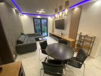 Waikiki Apartman House with Jacuzzi - Ferienwohnung Siófok