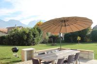 Villa spacieuse et lumineuse à 2 pas du Lac d'Annecy - B&B Saint-Jorioz