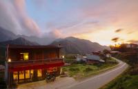Stone Paradise Homestay - B&B Sa Pa