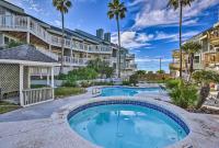 Balcony, Pool and Beach Access Port Aransas Condo! - B&B
