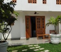 Surfn'Chill Kabalana - B&B