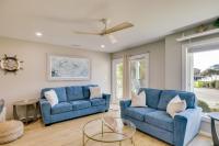 Emerald Isle Condo with Indoor Pool and Beach Access! - Ferienwohnung