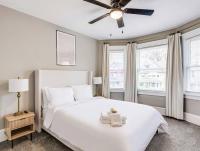 Upscale Home near Downtown Cle, R&R HoF, Beach, Arena - B&B Cleveland