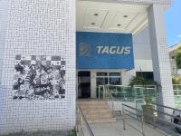Bela Hospedagem - #Tagus - Perto do Mag Shopping, 300m do mar - B&B