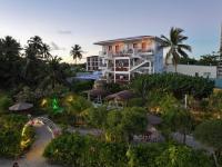 Reef Edge Thulusdhoo, Maldives - B&B