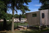 Sleep Space 3 - Green Tiny Spot Friesland - B&B Schortens